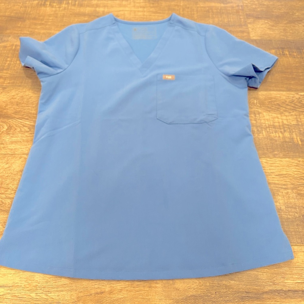 FIGS Ceil Blue Medium Catarina Scrub Top